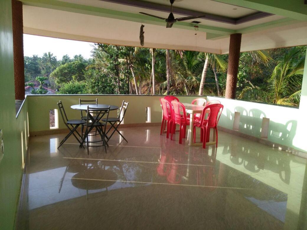 Saguntara Beach Homestay Vengurla ภายนอก รูปภาพ