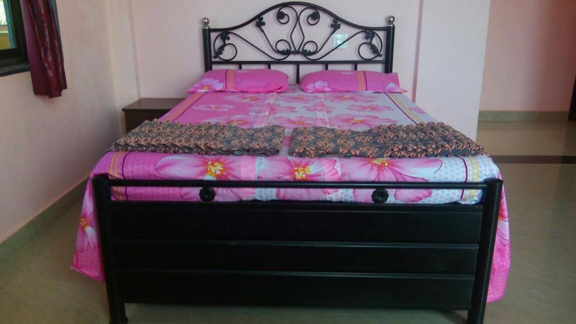 Saguntara Beach Homestay Vengurla ภายนอก รูปภาพ